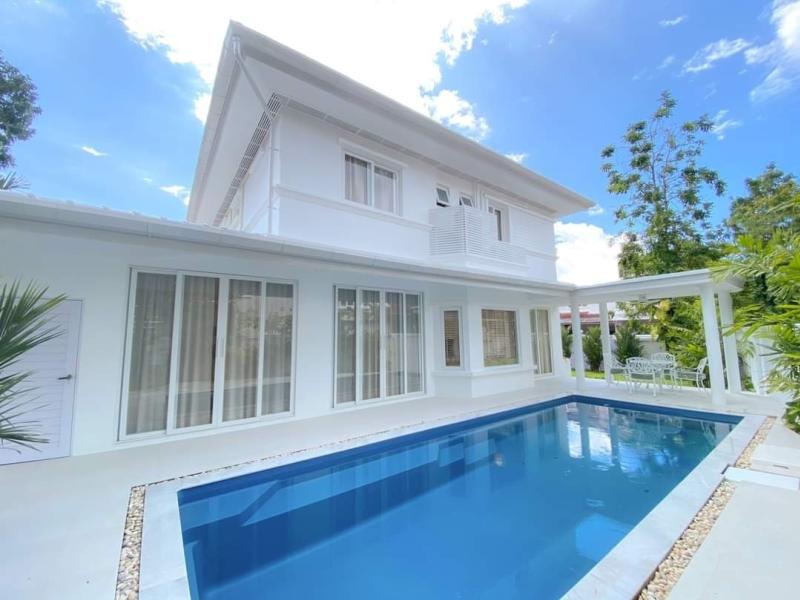 Fresh renovated private pool villa for sale at Land and House Park Chalong.