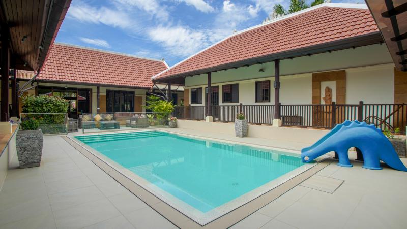 The Garden pool villa 6 bedrooms for sale near Bangtao beach