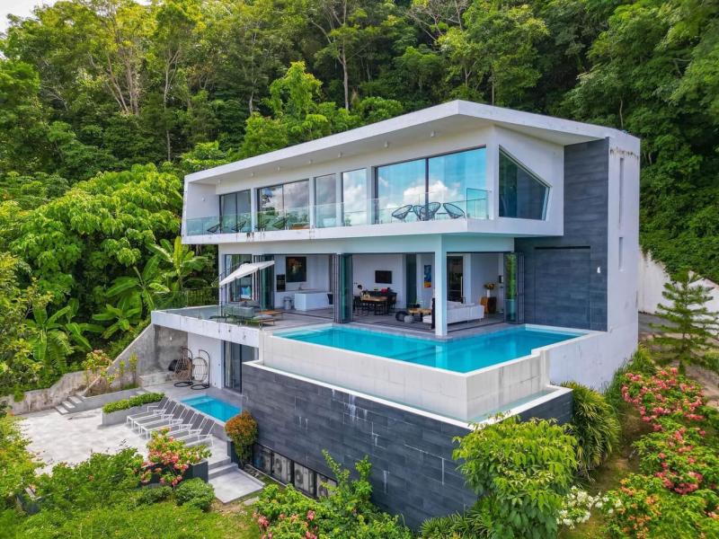 Luxury pool villa seaview for sale at Yamu Hill - Paklok, Phuket.
