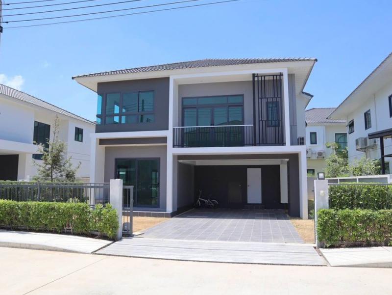 4 bedrooms house for sale in Supalai Lake Ville near Finnway and BISP