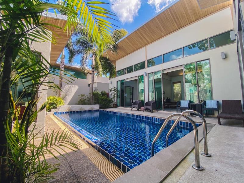 3bedrooms Pool Villa for Rent near Bangtao Beach