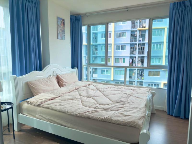 Corner unit condo for rent at D Condo Creek