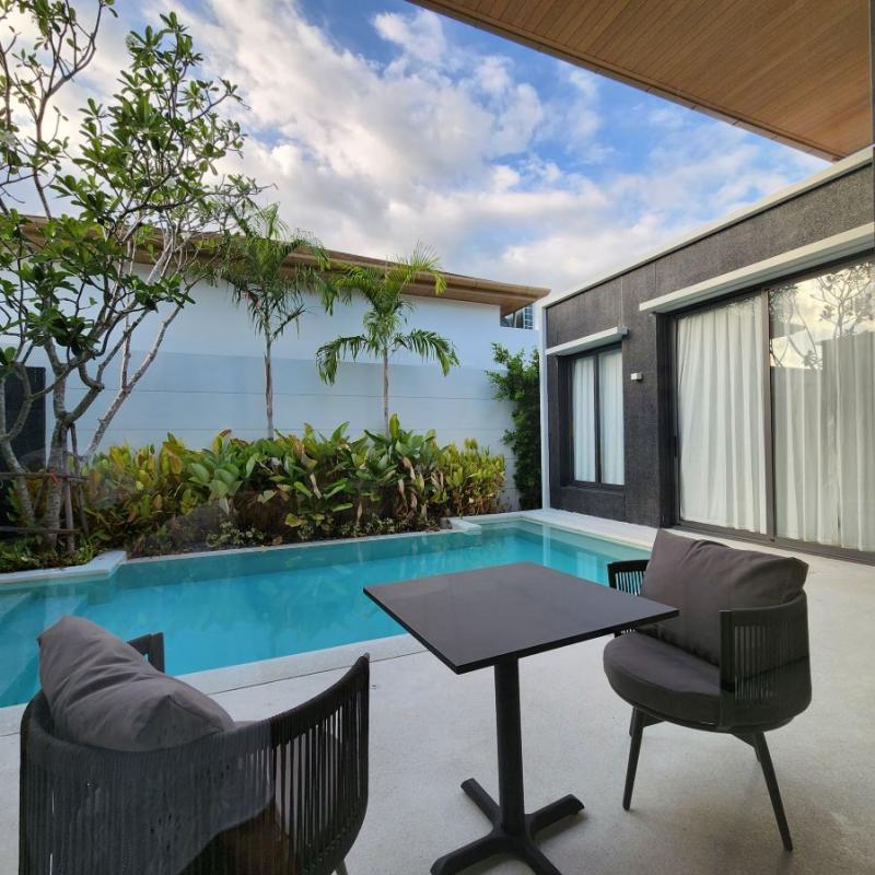 Modern 3Bedroom Pool Villa for Rent Walking Distance to British International School Phuket